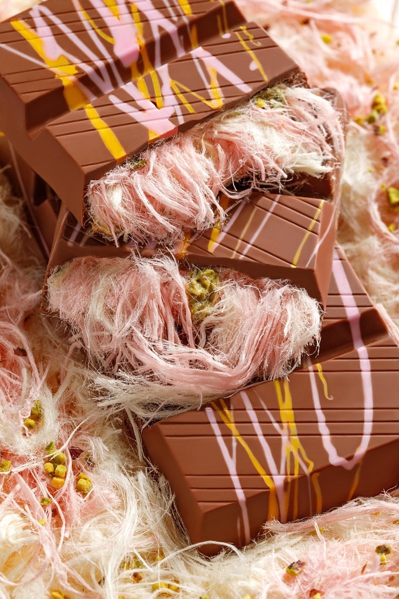 Beyoglu | Angel Hair Milky Chocolate with Cotton Candy and Pistachio Cream - TryAladdin