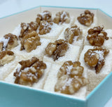 Carsibasi プレミアムウォールナットスルタンターキッシュデライト - 300g 六角形ボックス