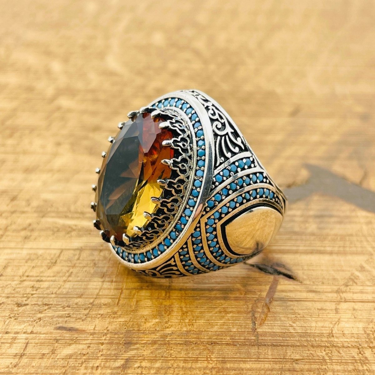 Handcrafted Multi - Color Zultanite Stone Men's Ring - TryAladdin