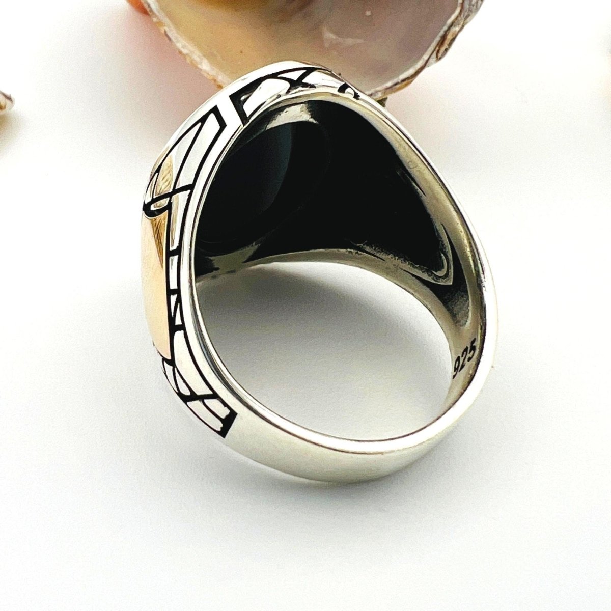 Men's Black Onyx Ottoman Ring - TryAladdin