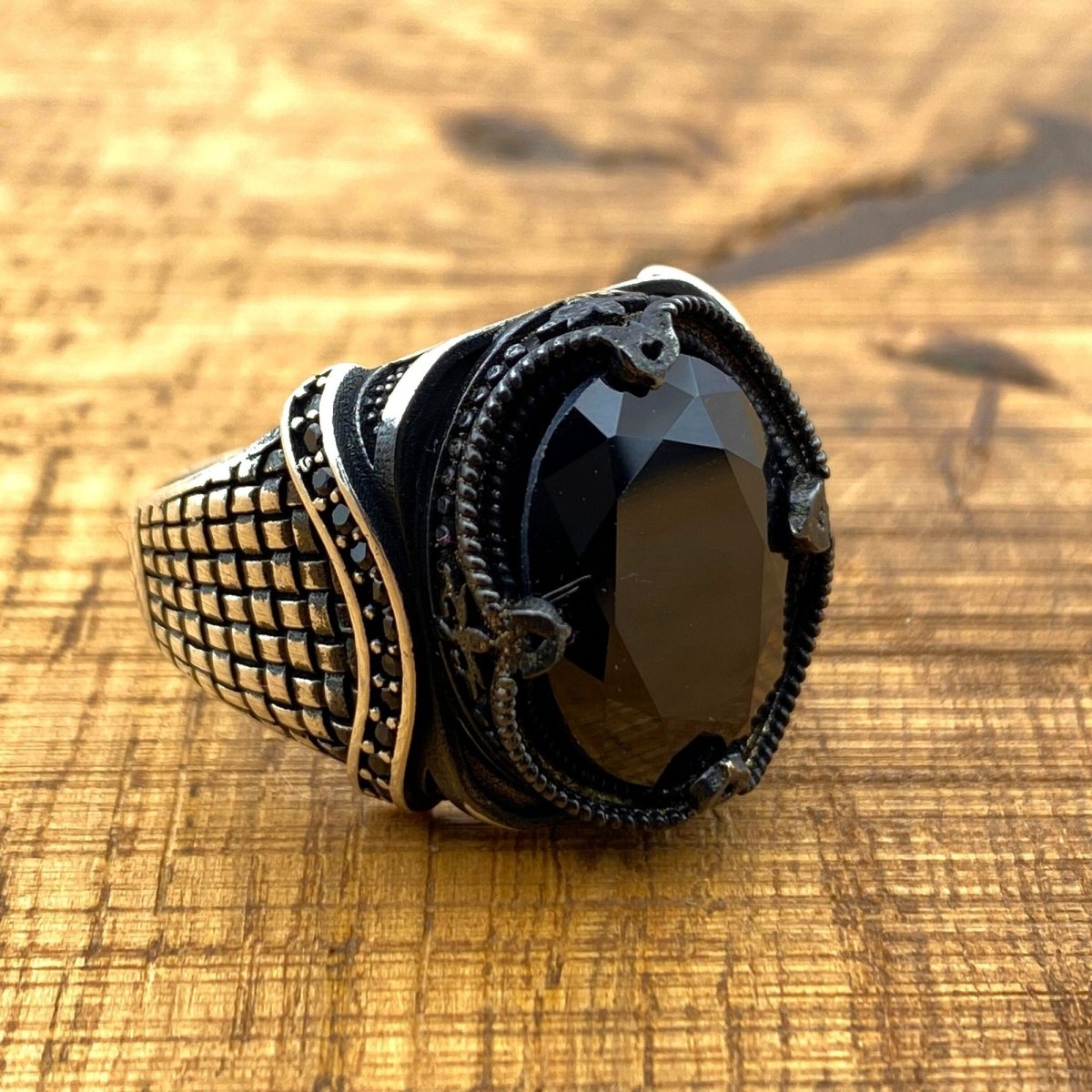 Men's Black Onyx Silver Ring - TryAladdin