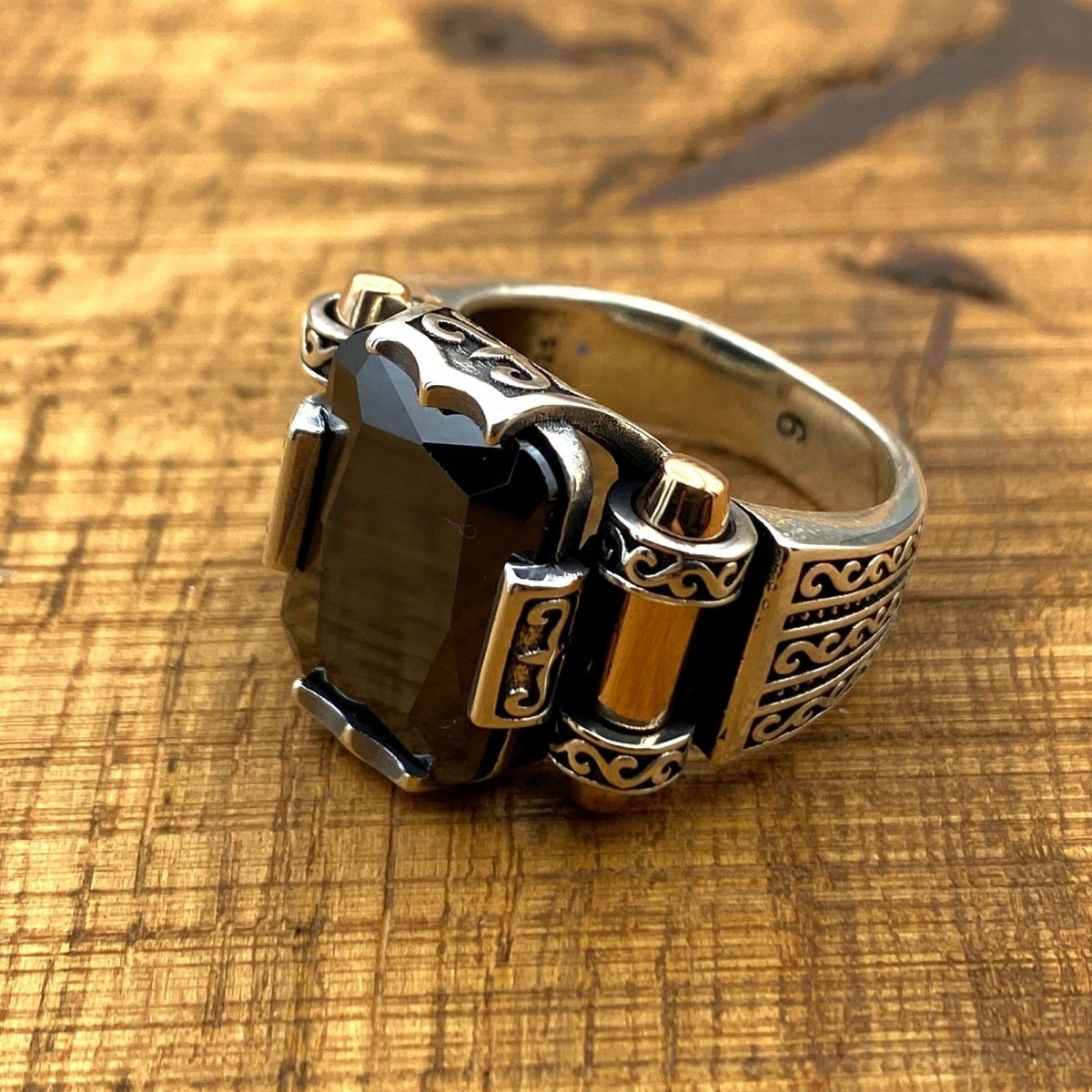 Men's Black Onyx Squared Stone Silver Ring - TryAladdin