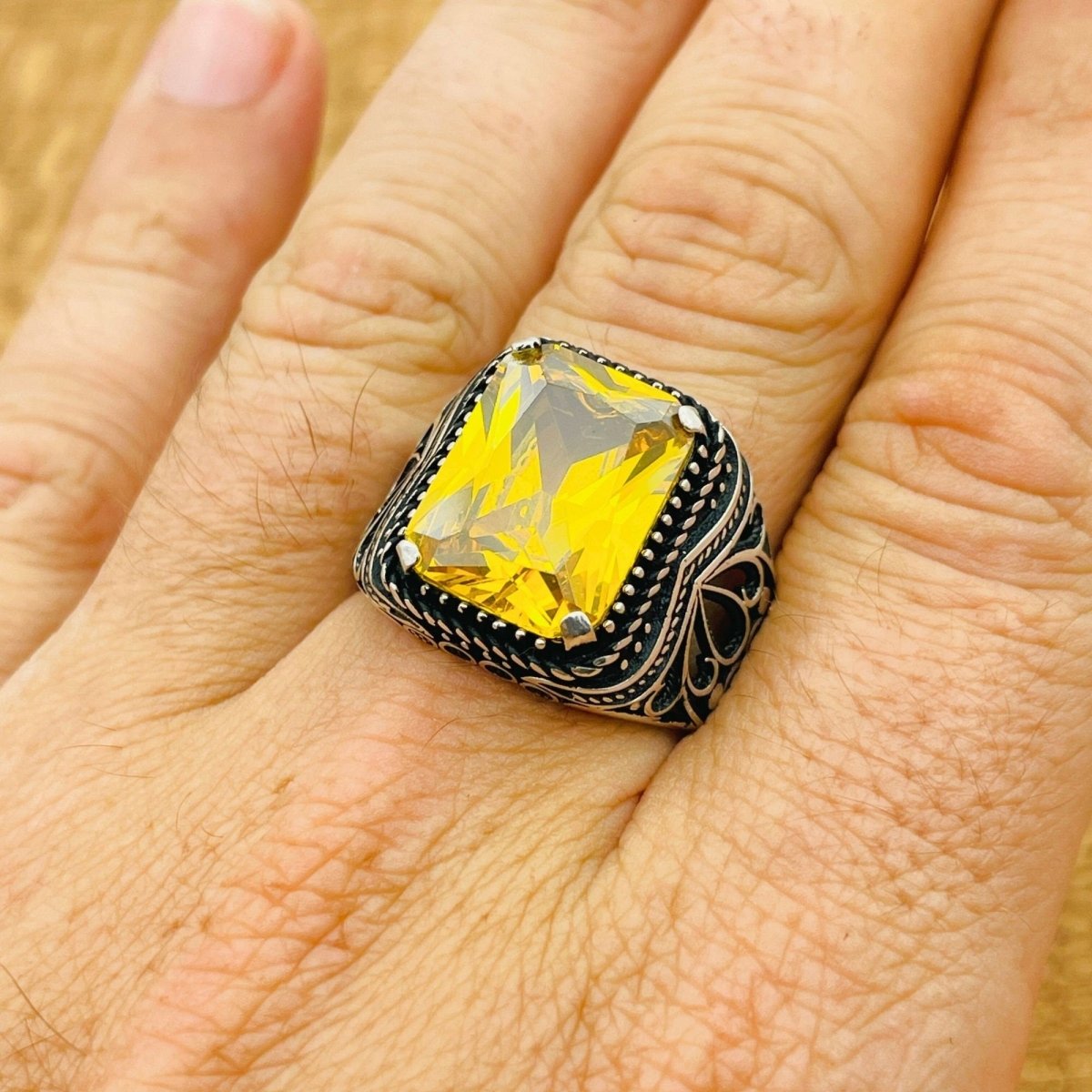 Men's Citrine Silver Ring - TryAladdin