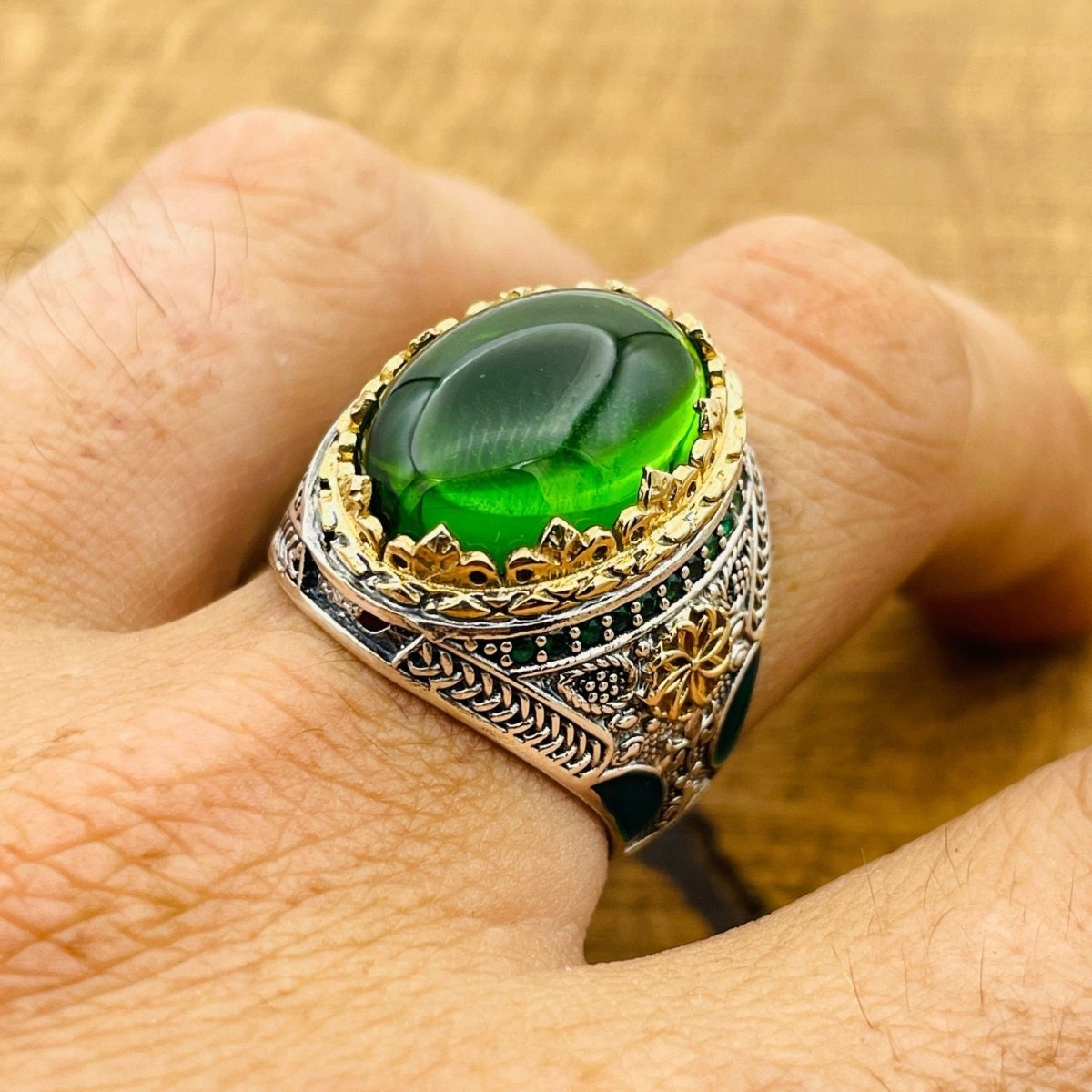 Men's Green Topaz Ring - TryAladdin