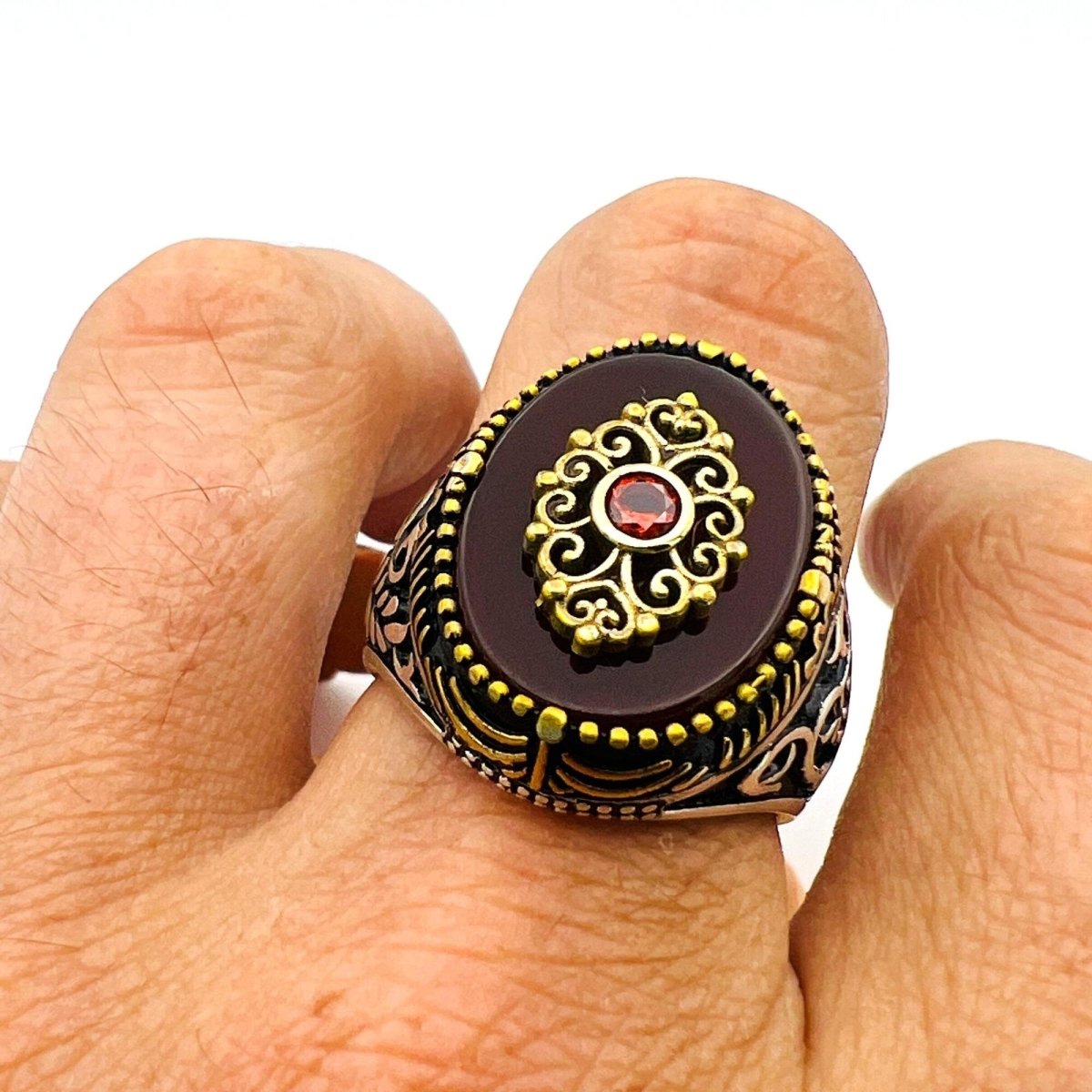 Men's Yemeni Aqeeq Stone Silver Ring - TryAladdin