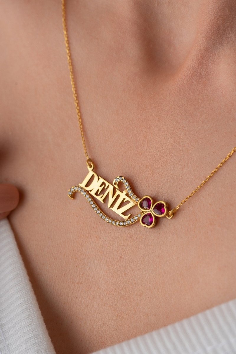 Nereze | Personalized Red Heart Detailed Necklace - TryAladdin