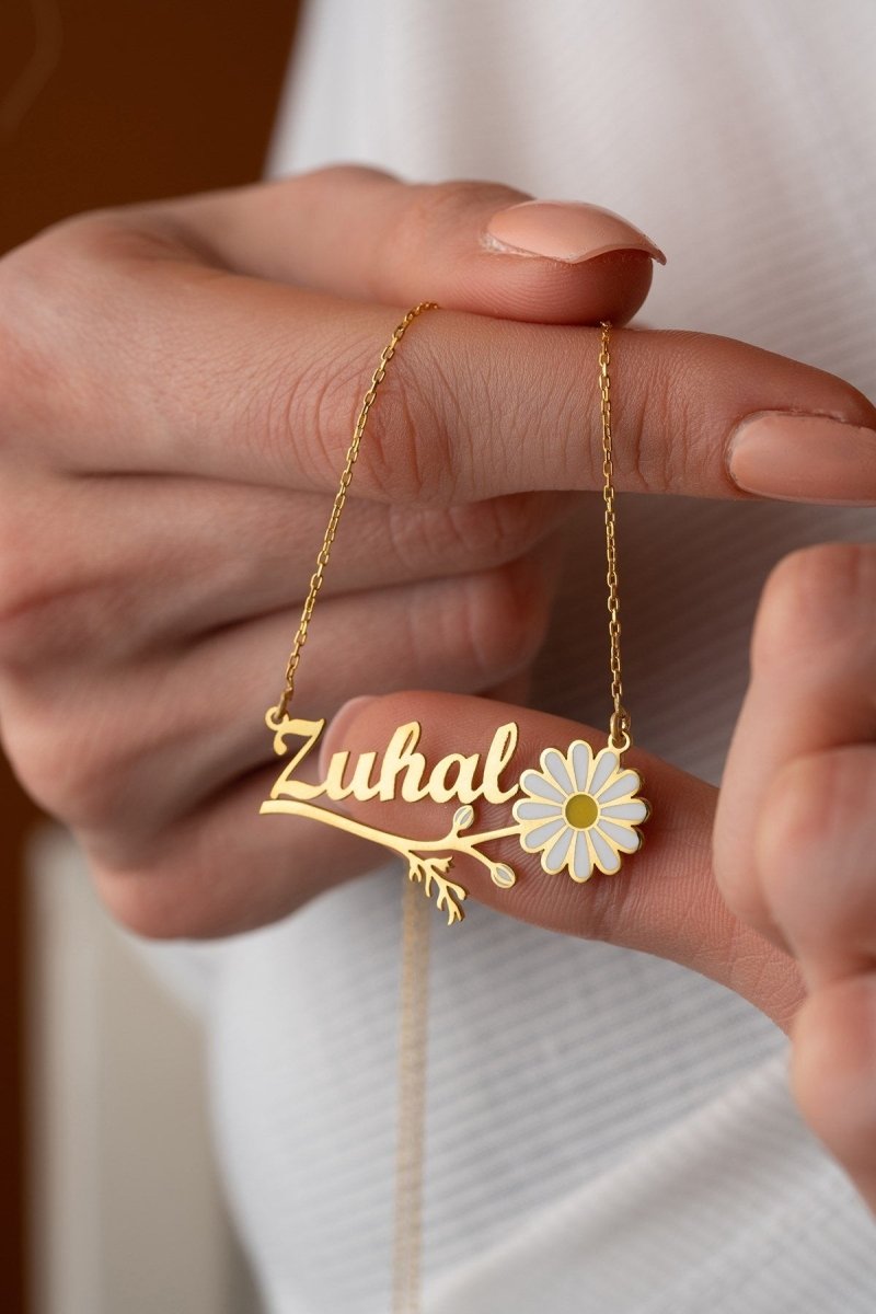 Nereze | Personalized Silver Chamomile Necklace with Branches - TryAladdin