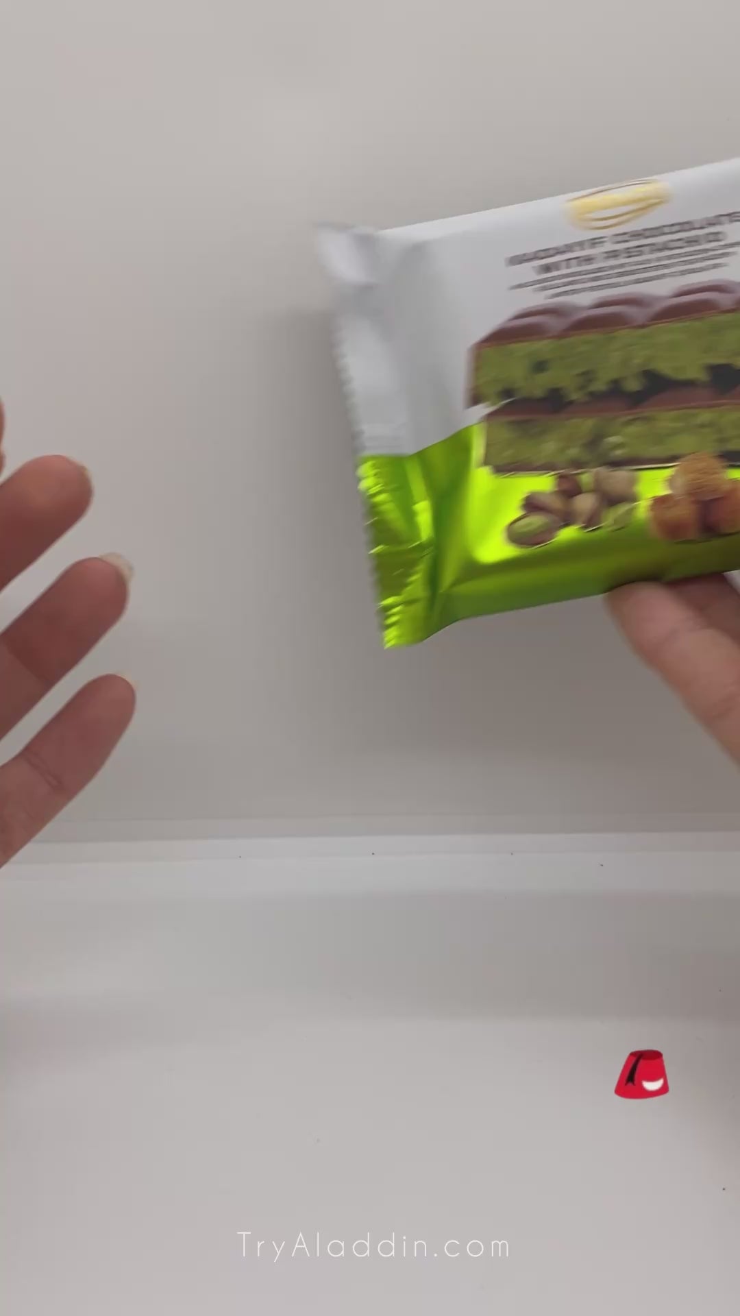 アンテップピスタチオ＆カダイフドバイチョコレートバー - ユニークな中東の喜び
