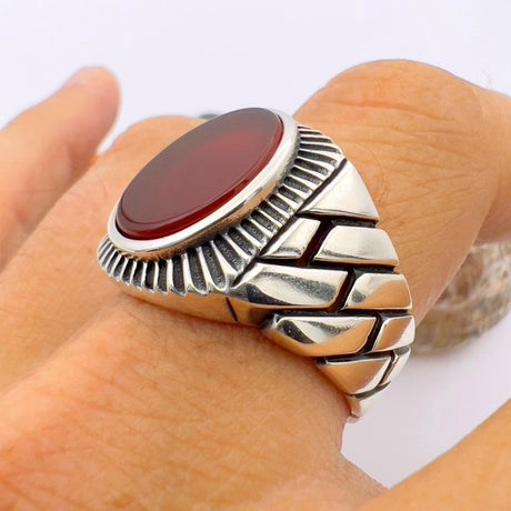 Red Oval Agate Stone Men's Silver Ring - TryAladdin