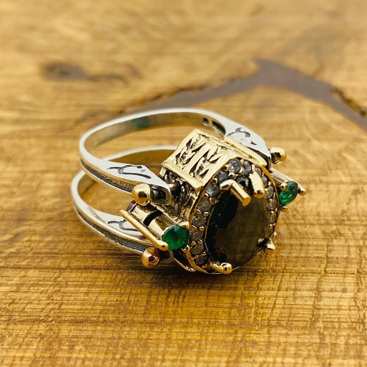 Reversible Emerald - Onyx Stone Ring - TryAladdin