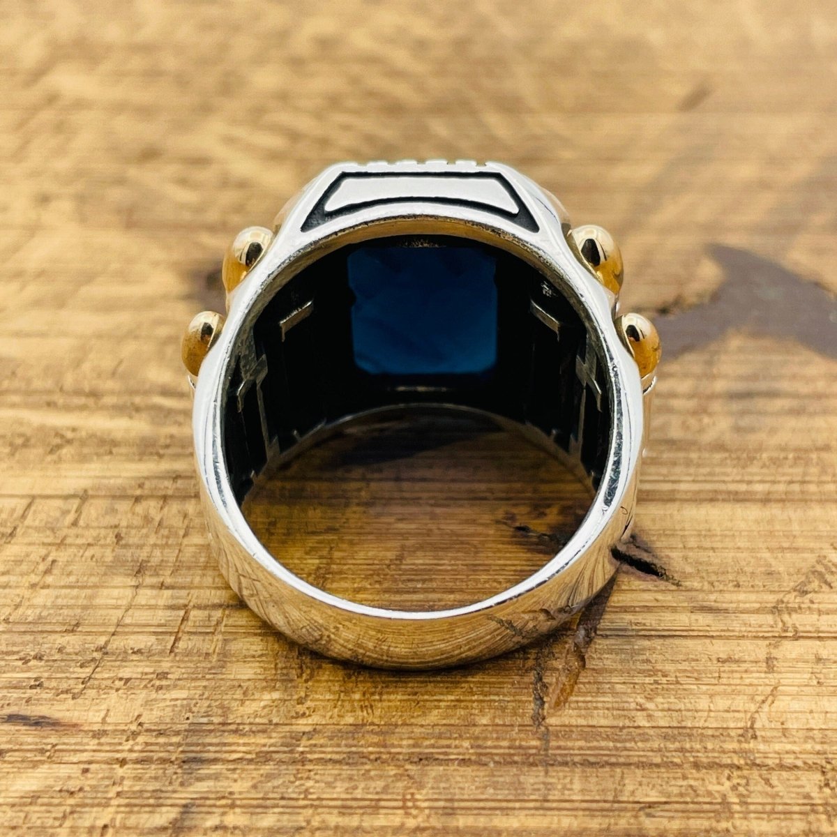 Sapphire Square Stone Men's Ring - TryAladdin