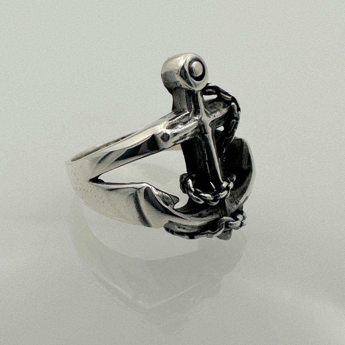 Stylish Men's Anchor Silver Ring - TryAladdin