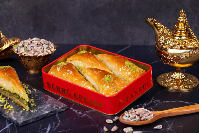 Sukru Efendi 1935 | Turkish Royal Baklava With Pistachio in Gift Metal Box - TryAladdin