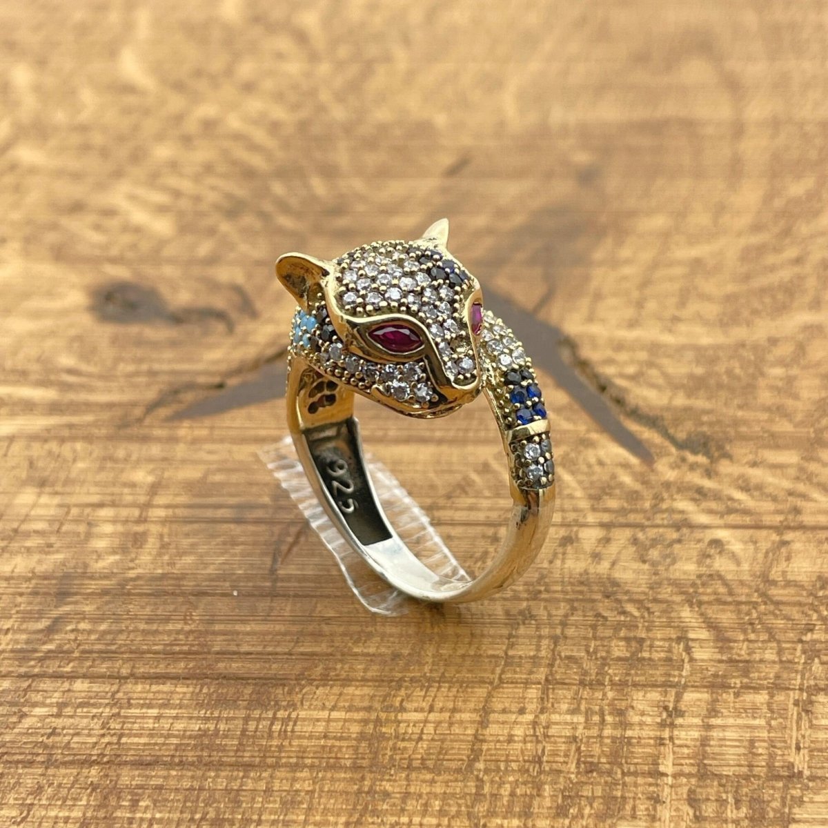 White Zircon Tiger Head Ring - TryAladdin