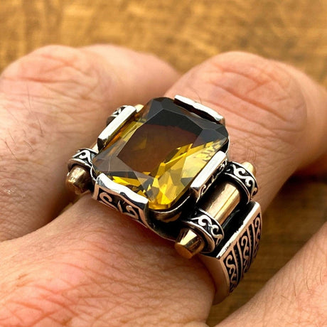 Zultanite Stone Men's Ring - TryAladdin